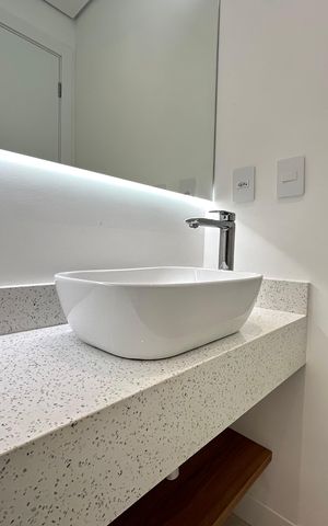 Apartamento para alugar com 85m², 2 quartos e 1 vaga Apartamento para alugar com 85m², 2 quartos e 1 vagaLavabo