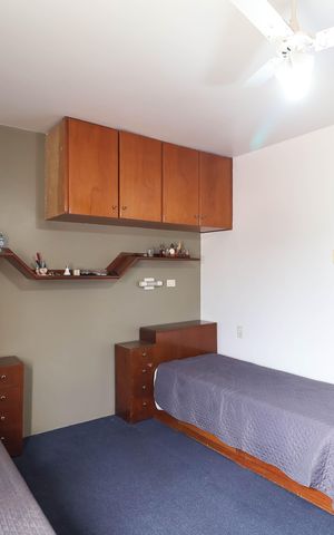 Casa à venda com 284m², 4 quartos e 4 vagas
