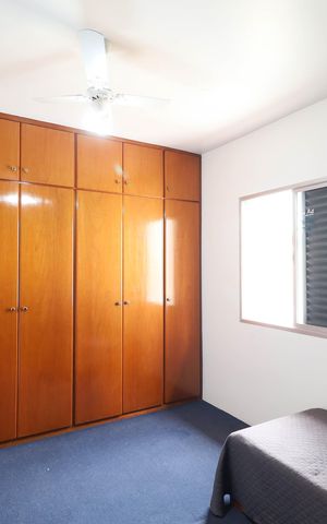 Casa à venda com 284m², 4 quartos e 4 vagas