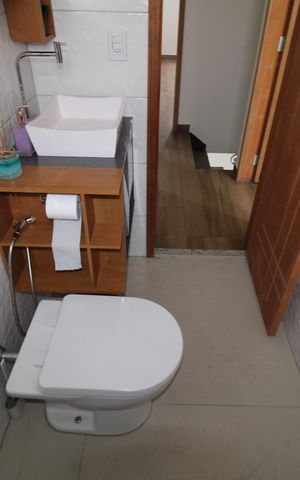 Casa à venda com 79m², 2 quartos e sem vagaBanheiro