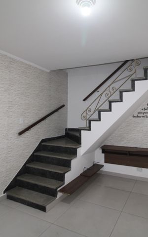 Casa à venda com 79m², 2 quartos e sem vagaSala