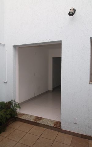 Casa à venda com 79m², 2 quartos e sem vagaÁrea de Serviço