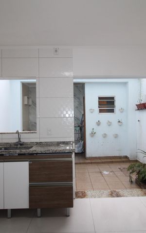Casa à venda com 79m², 2 quartos e sem vagaCozinha