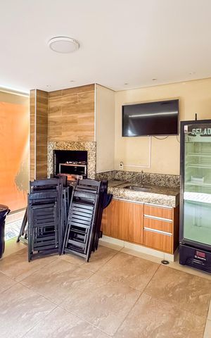 Apartamento à venda com 40m², 2 quartos e sem vaga Apartamento à venda com 40m², 2 quartos e sem vagaChurrasqueira