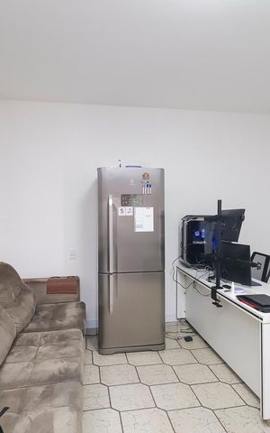 Casa à venda com 672m², 5 quartos e 2 vagasQuarto 3