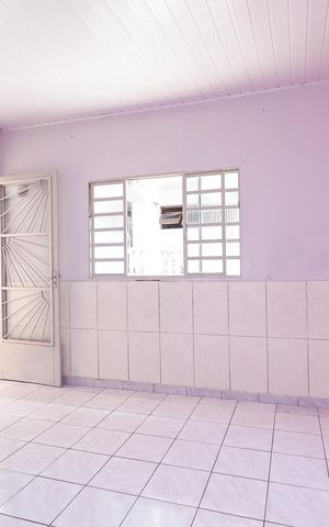 Casa à venda com 672m², 5 quartos e 2 vagasEdícula - Sala