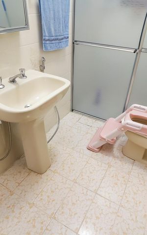 Casa à venda com 672m², 5 quartos e 2 vagasBanheiro Social