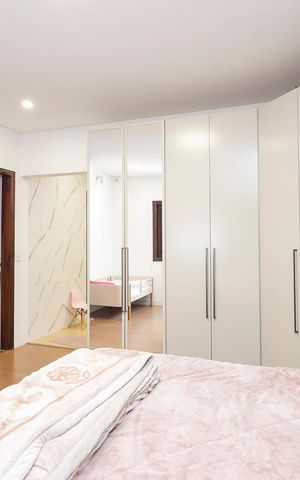 Casa à venda com 672m², 5 quartos e 2 vagasQuarto 1 - Suíte