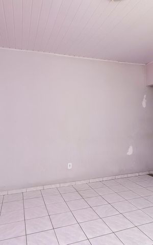 Casa à venda com 672m², 5 quartos e 2 vagasEdícula - Sala