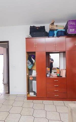 Casa à venda com 672m², 5 quartos e 2 vagasQuarto 3