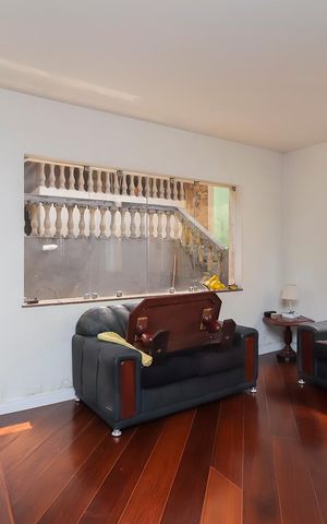 Casa à venda com 672m², 5 quartos e 2 vagasAntessala