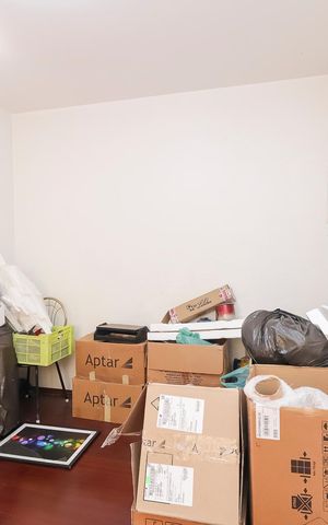 Casa à venda com 672m², 5 quartos e 2 vagasQuarto de Serviço