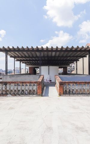 Casa à venda com 672m², 5 quartos e 2 vagasTerraço