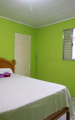 Casa para alugar com 53m², 1 quarto e sem vaga