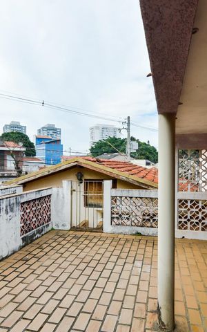Casa à venda com 190m², 2 quartos e 4 vagasVaranda