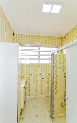 Casa à venda com 190m², 2 quartos e 4 vagasBanheiro