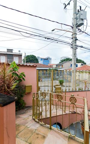 Casa à venda com 190m², 2 quartos e 4 vagasEntrada Social 