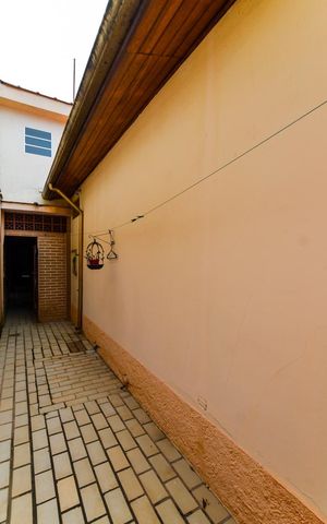Casa à venda com 190m², 2 quartos e 4 vagasQuintal