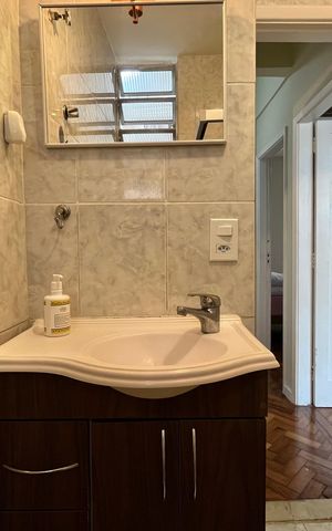 Apartamento para alugar com 90m², 3 quartos e sem vaga Apartamento para alugar com 90m², 3 quartos e sem vagaBanheiro