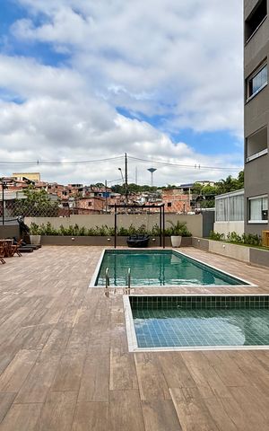 Apartamento à venda com 37m², 2 quartos e sem vaga Apartamento à venda com 37m², 2 quartos e sem vagaPiscina