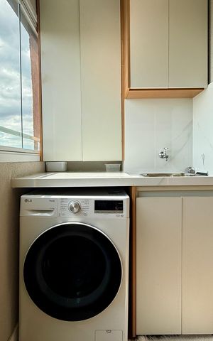 Apartamento à venda com 37m², 2 quartos e sem vaga Apartamento à venda com 37m², 2 quartos e sem vagaÁrea de Serviço
