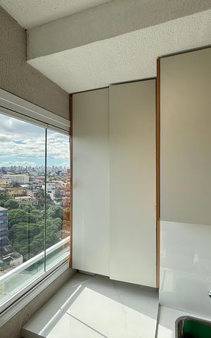 Apartamento à venda com 37m², 2 quartos e sem vaga Apartamento à venda com 37m², 2 quartos e sem vagaÁrea de Serviço
