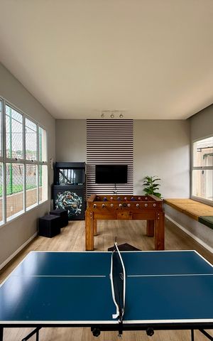 Apartamento à venda com 37m², 2 quartos e sem vaga Apartamento à venda com 37m², 2 quartos e sem vagaSalão de Jogos