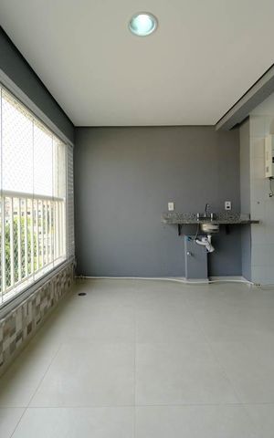 Apartamento à venda com 74m², 3 quartos e 2 vagasCozinha e Área de Serviço