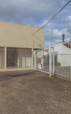 Casa de condomínio à venda com 124m², 3 quartos e 2 vagas Casa de condomínio à venda com 124m², 3 quartos e 2 vagasPlaca