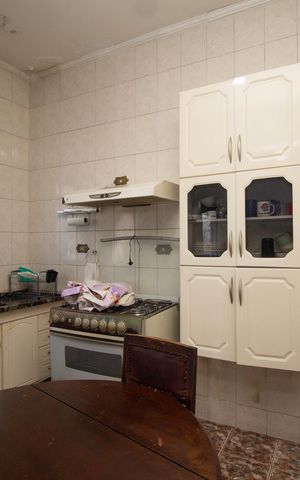 Casa à venda com 195m², 2 quartos e 3 vagas
