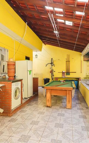Casa à venda com 280m², 3 quartos e 3 vagasQuintal / Espaço Gourmet