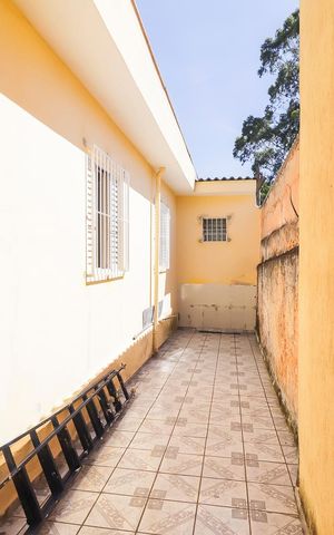 Casa à venda com 280m², 3 quartos e 3 vagasCorredor Externo