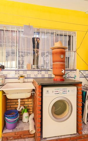 Casa à venda com 280m², 3 quartos e 3 vagasQuintal / Espaço Gourmet