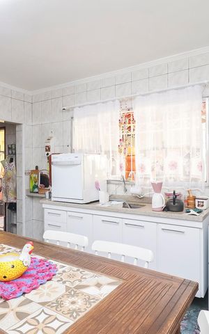 Casa à venda com 280m², 3 quartos e 3 vagasCozinha