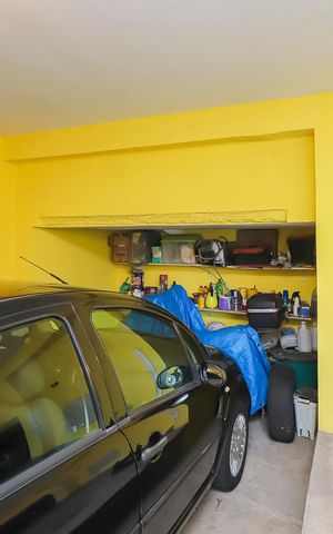 Casa à venda com 280m², 3 quartos e 3 vagasGaragem