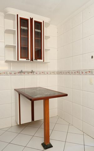 Casa à venda com 151m², 3 quartos e 2 vagas Casa à venda com 151m², 3 quartos e 2 vagascozinha