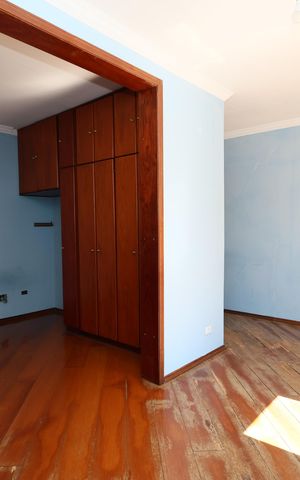 Casa à venda com 151m², 3 quartos e 2 vagas Casa à venda com 151m², 3 quartos e 2 vagasquarto 1