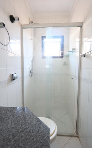 Casa à venda com 151m², 3 quartos e 2 vagas Casa à venda com 151m², 3 quartos e 2 vagasBanheiro da Suíte