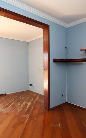 Casa à venda com 151m², 3 quartos e 2 vagas Casa à venda com 151m², 3 quartos e 2 vagasquarto 1