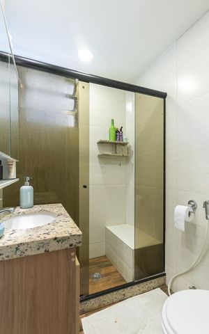 Apartamento para alugar com 60m², 2 quartos e sem vagaBanheiro