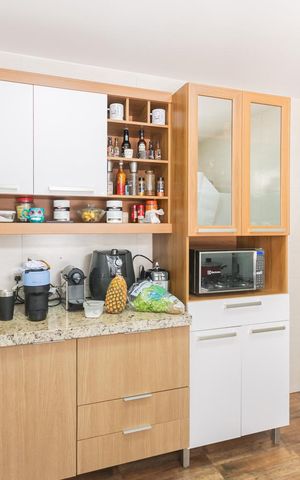 Apartamento para alugar com 60m², 2 quartos e sem vagaCozinha e Área de Serviço