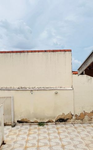 Casa à venda com 290m², 4 quartos e 5 vagas