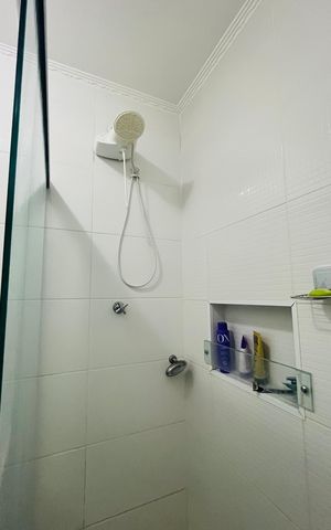 Casa à venda com 290m², 4 quartos e 5 vagas