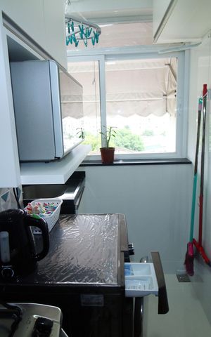Apartamento à venda com 45m², 2 quartos e 1 vagaÁrea de Serviço
