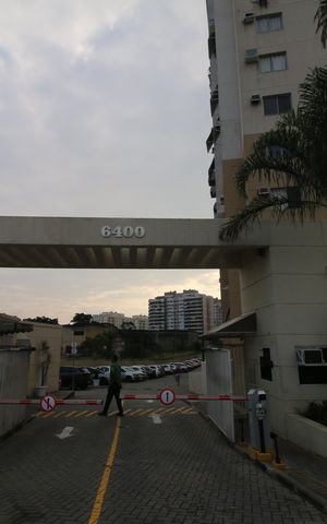 Apartamento à venda com 45m², 2 quartos e 1 vagaFachada e portaria