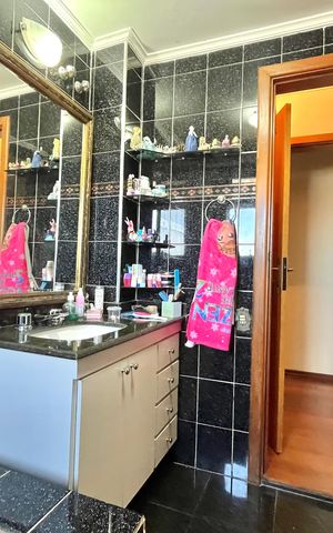 Apartamento à venda com 180m², 3 quartos e 2 vagas Apartamento à venda com 180m², 3 quartos e 2 vagasBanheiro da Suíte 3