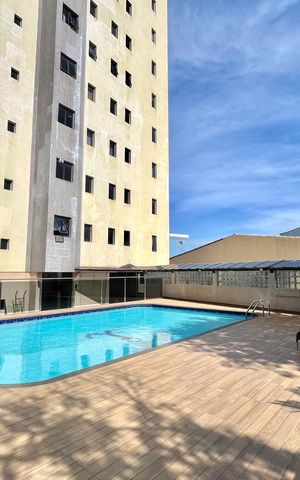 Apartamento à venda com 180m², 3 quartos e 2 vagas Apartamento à venda com 180m², 3 quartos e 2 vagasÁrea comum - Piscina