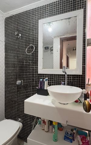 Apartamento à venda com 56m², 2 quartos e 1 vaga Apartamento à venda com 56m², 2 quartos e 1 vagaBanheiro