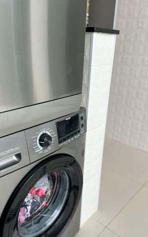 Casa de condomínio para alugar com 200m², 3 quartos e 4 vagas