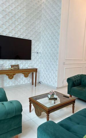 Casa de condomínio para alugar com 200m², 3 quartos e 4 vagas